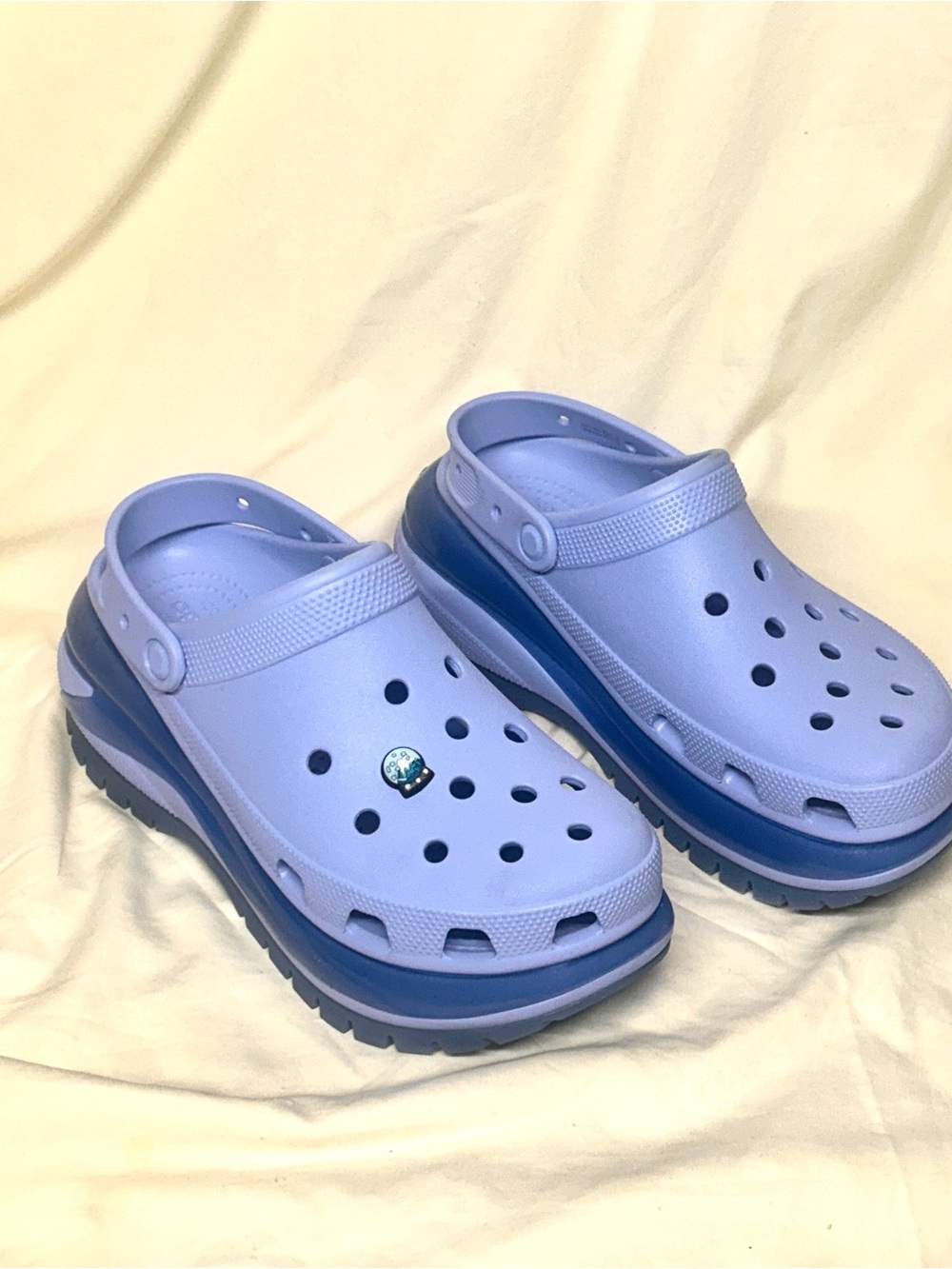 Crocs Classic Mega Crush Clogs Moon Jelly Purple Women’s 11 Men’s 9